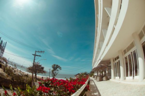  Hotel Marambaia Cabeçudas - frente mar  Итажаи
